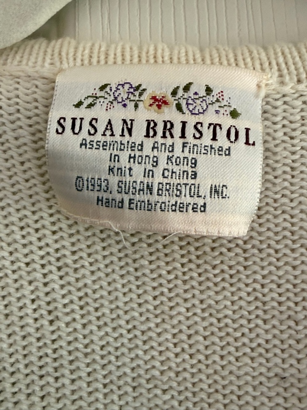 Women’s Vintage Susan Bristol Floral Embroidered Knit Button Sweater Vest SizeXL - Picture 3 of 5